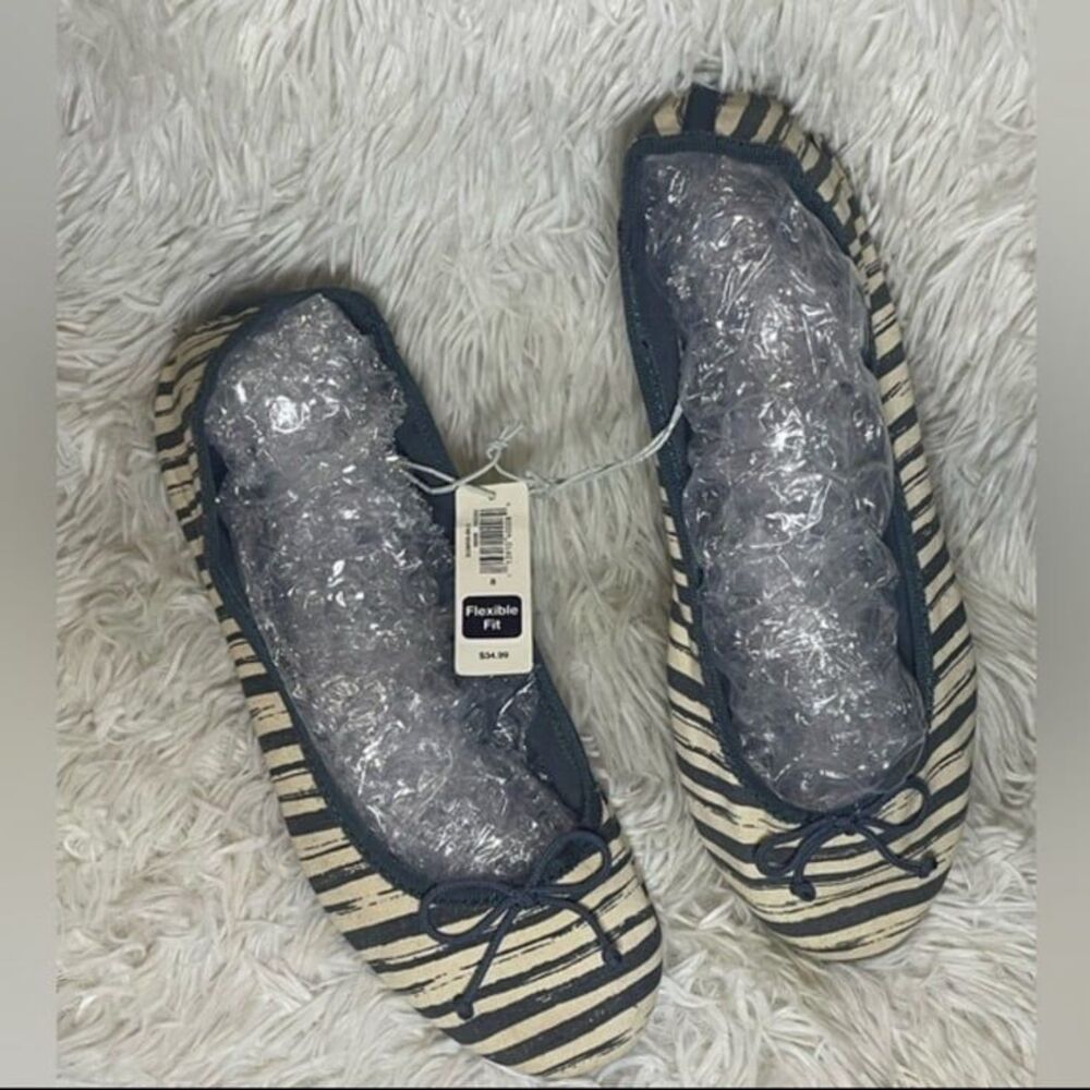 GAP Sz 8 Women Navy blue & Cream Striped Flats Stripes & bow Ballerina Slippers